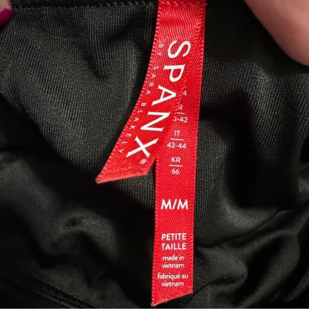 Spanx Faux Leather Black Shimmer Leggings Medium Petite - Picture 8 of 9